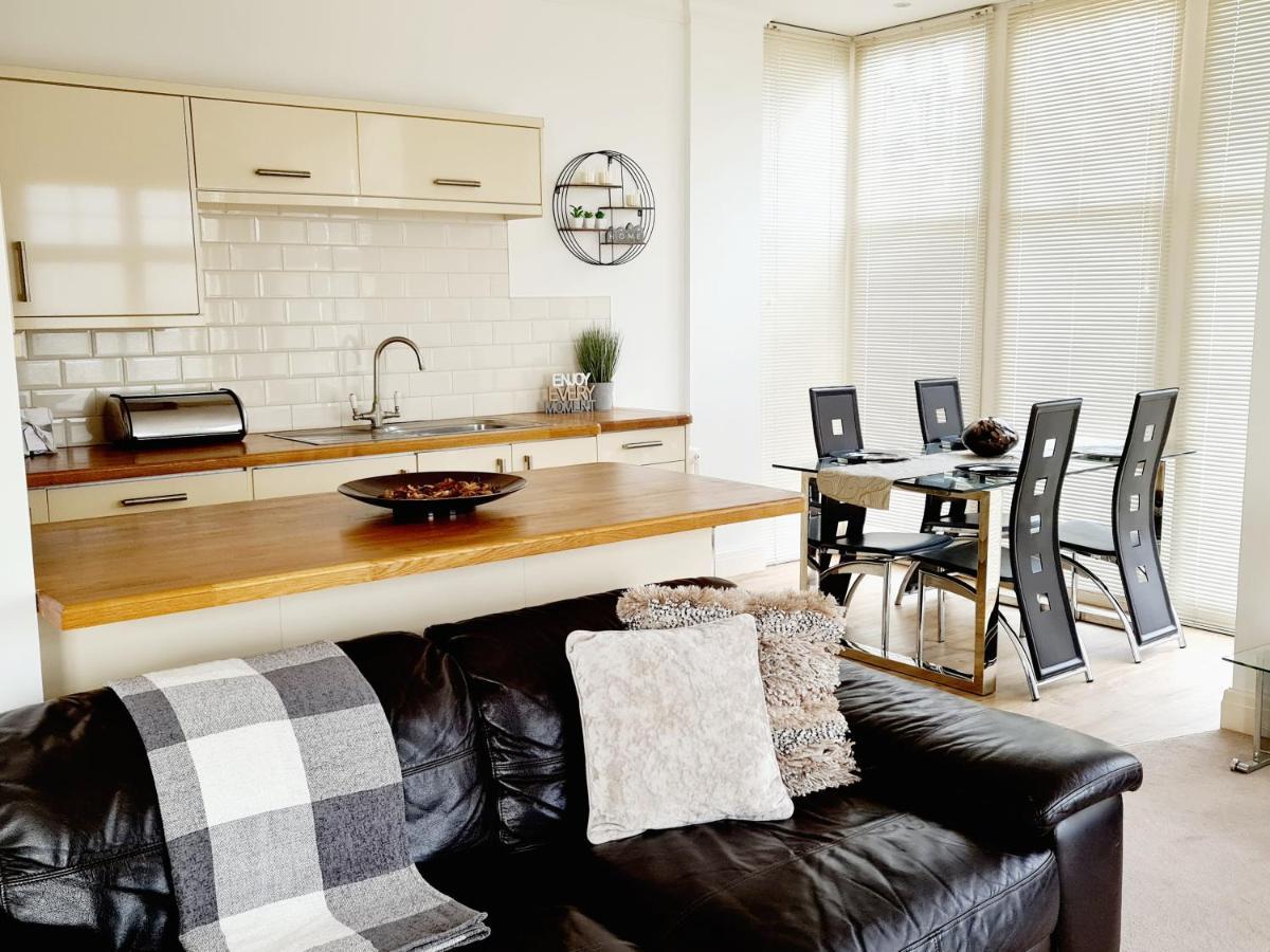 Seas The Day - Beachfront Apartment - Sleeps 4 Ράμσγκεϊτ Εξωτερικό φωτογραφία